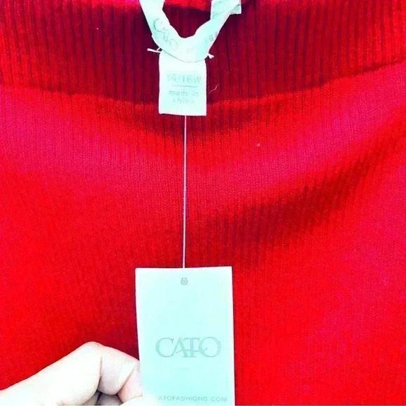 🆕 Red Pencil/Sweater Skirt, Size 14-16W - Picture 2 of 2